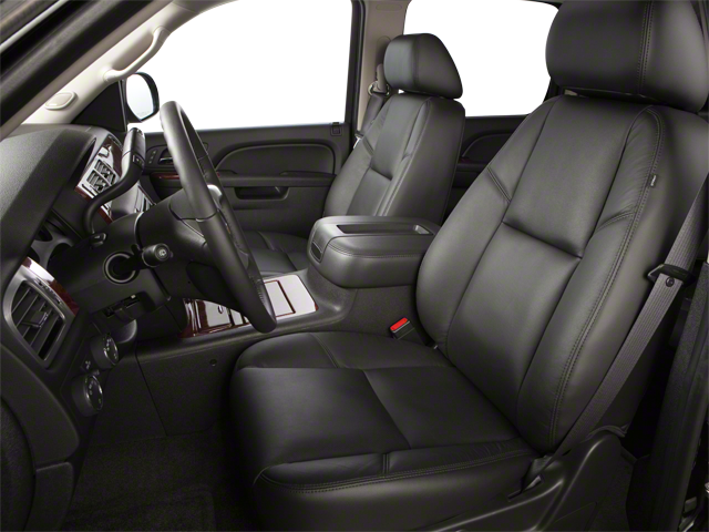 2010 Chevrolet Suburban Base