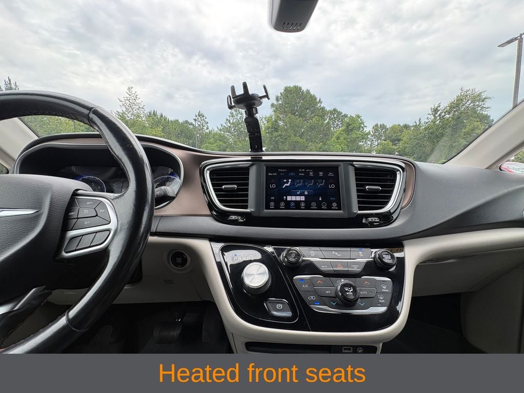 2019 Chrysler Pacifica Touring L