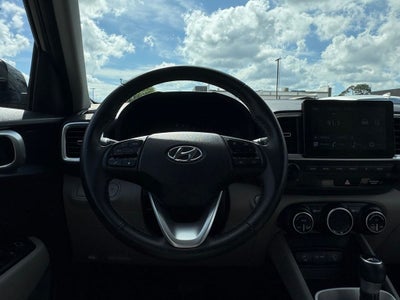 2025 Hyundai Venue SEL