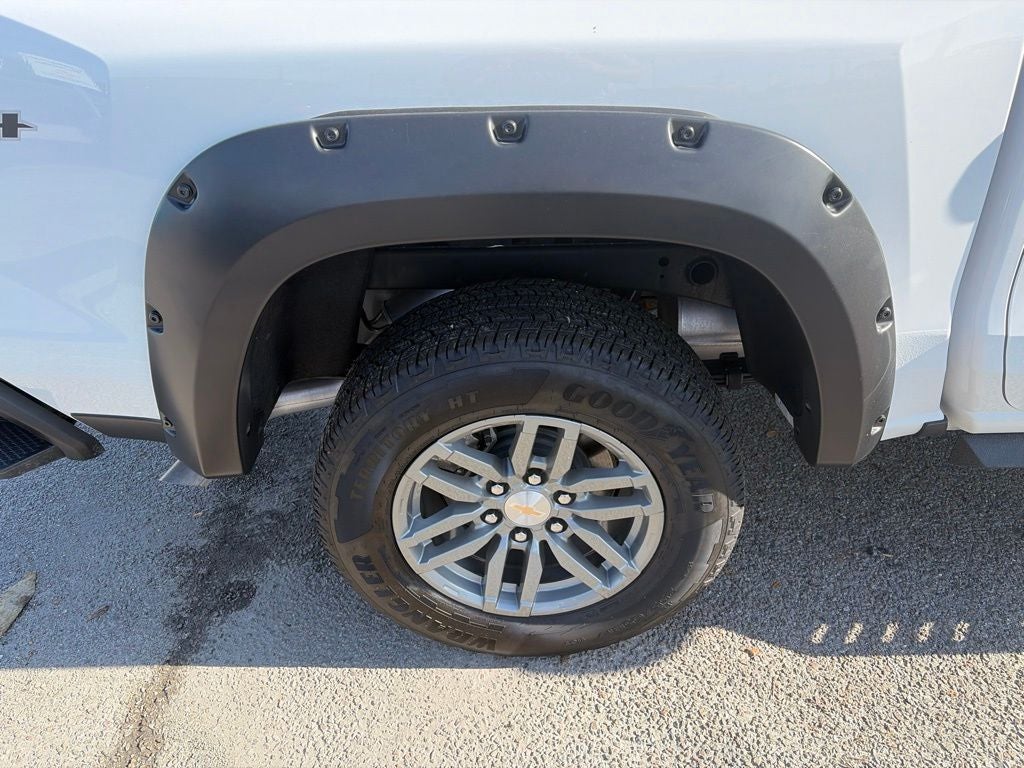 2024 Chevrolet Colorado 4WD LT
