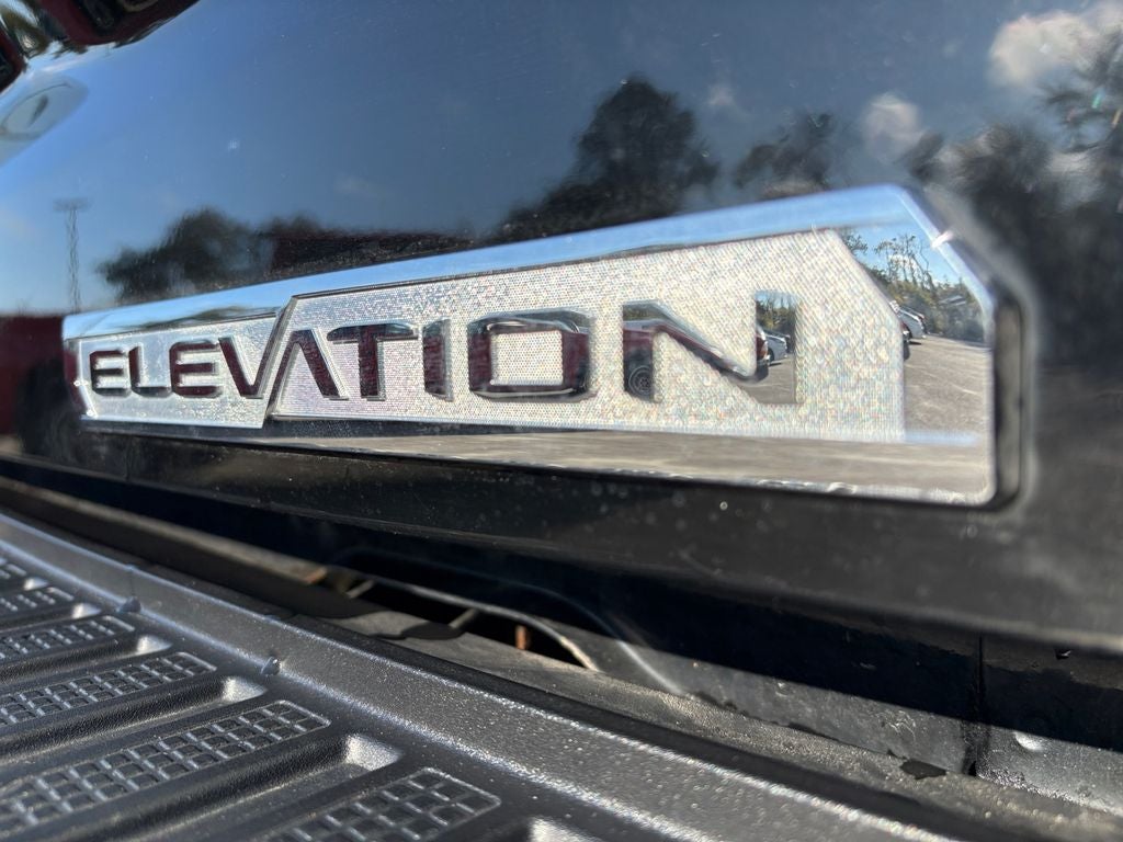 2023 GMC Sierra 1500 4WD Crew Cab Short Box Elevation with 3SB