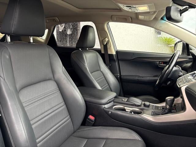 2017 Lexus NX 200t 200t