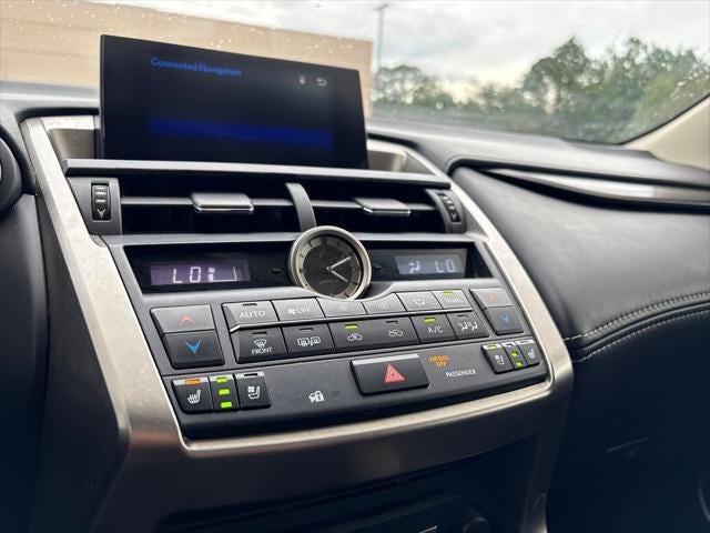 2017 Lexus NX 200t 200t