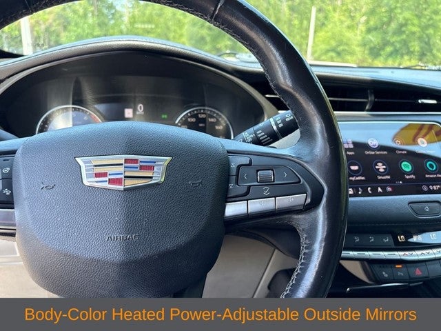 2020 Cadillac XT4 Premium Luxury