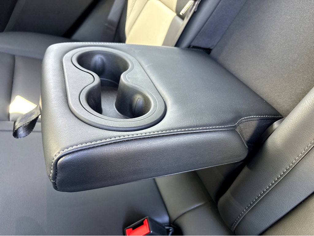 2023 Cadillac XT4 FWD Premium Luxury