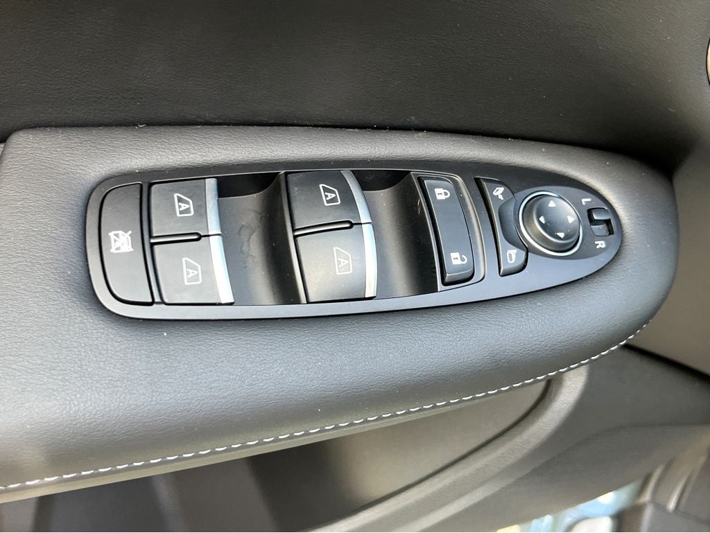 2024 INFINITI QX50 SPORT