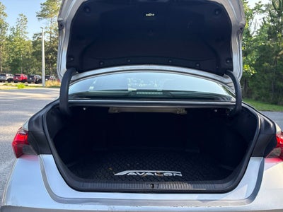 2019 Toyota Avalon XSE