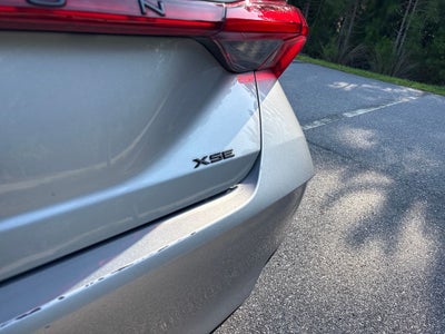 2019 Toyota Avalon XSE