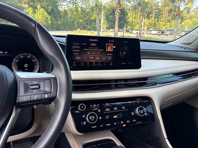 2023 INFINITI QX60 LUXE AWD