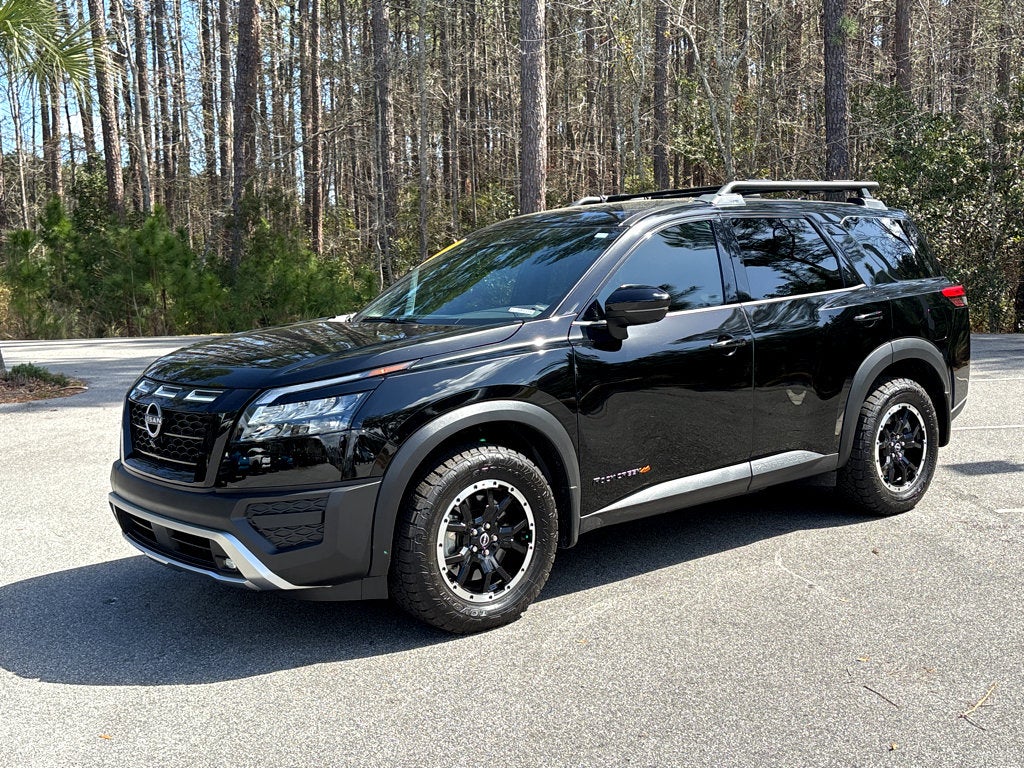 2025 Nissan Pathfinder Rock Creek