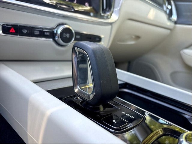 2024 Volvo S60 Ultimate
