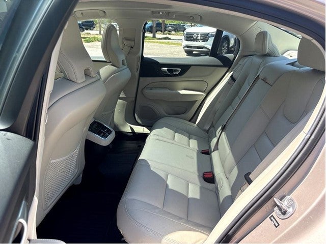2024 Volvo S60 Ultimate