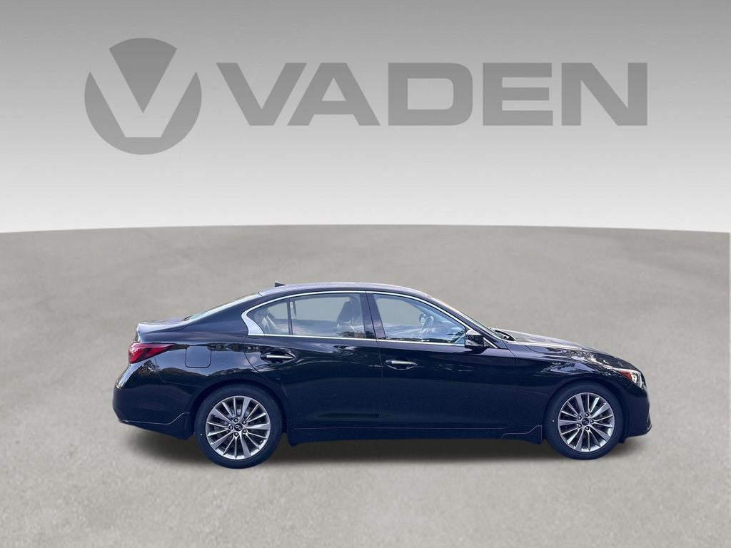 2023 INFINITI Q50 LUXE AWD