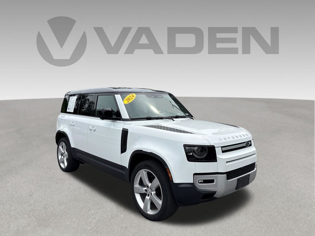 2024 Land Rover Defender 110 SE