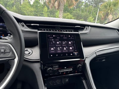 2023 Jeep Grand Cherokee Laredo