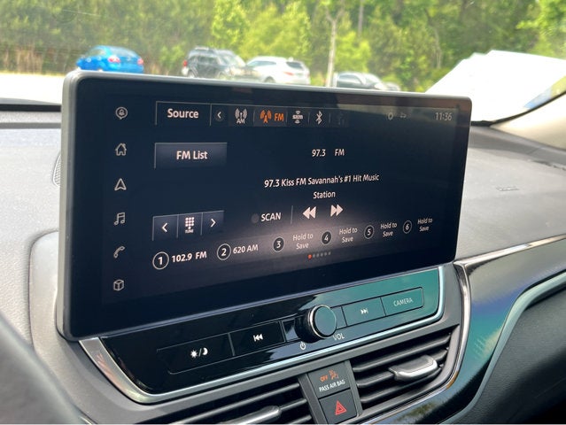 2024 Nissan Altima 2.0 SR