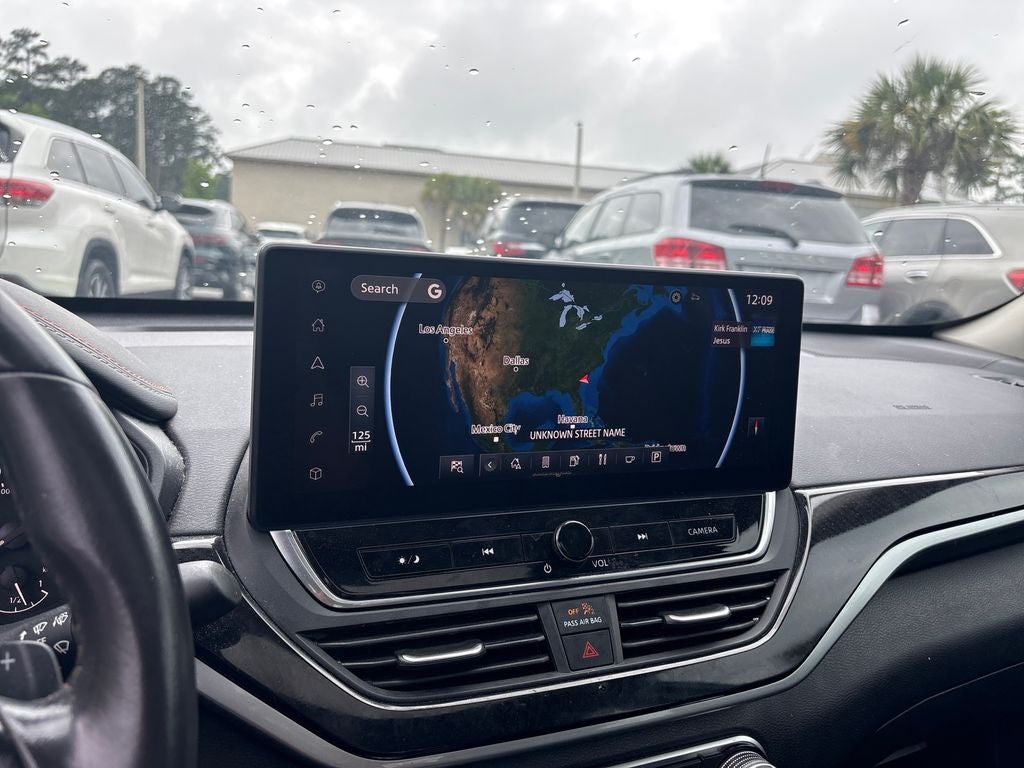 2023 Nissan Altima 2.5 SR