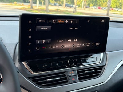 2026 Nissan Altima SR