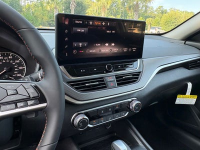 2026 Nissan Altima SR