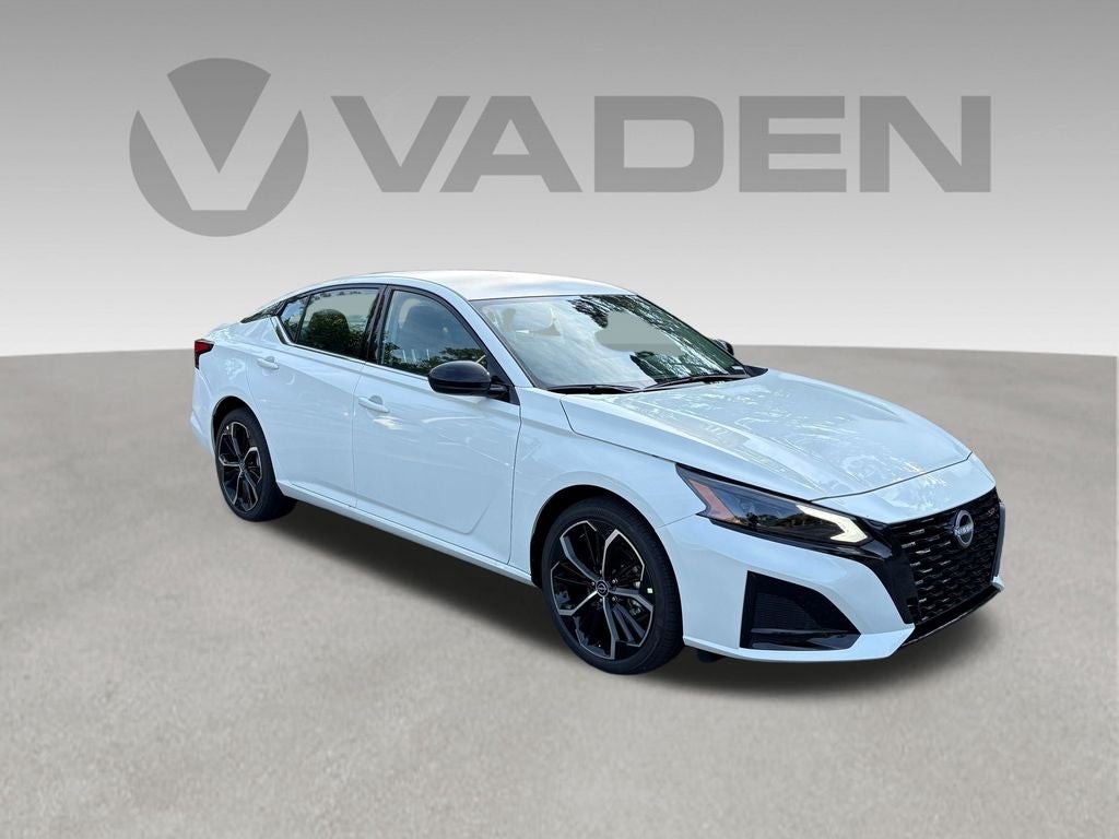 2026 Nissan Altima SR