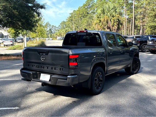 2026 Nissan Frontier Crew Cab SV