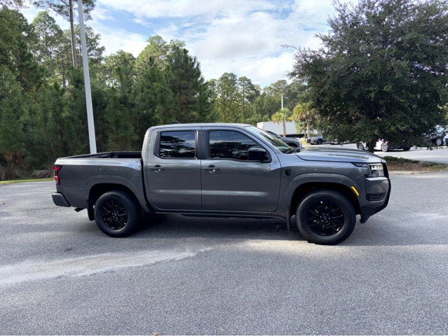 2026 Nissan Frontier Crew Cab SV
