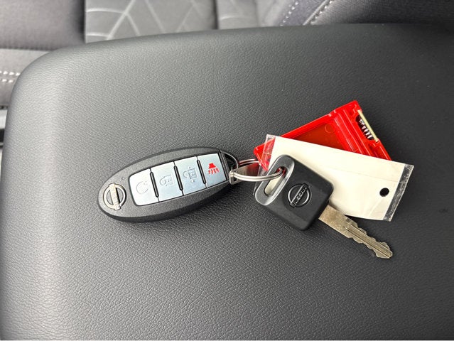 2026 Nissan Frontier Crew Cab SV