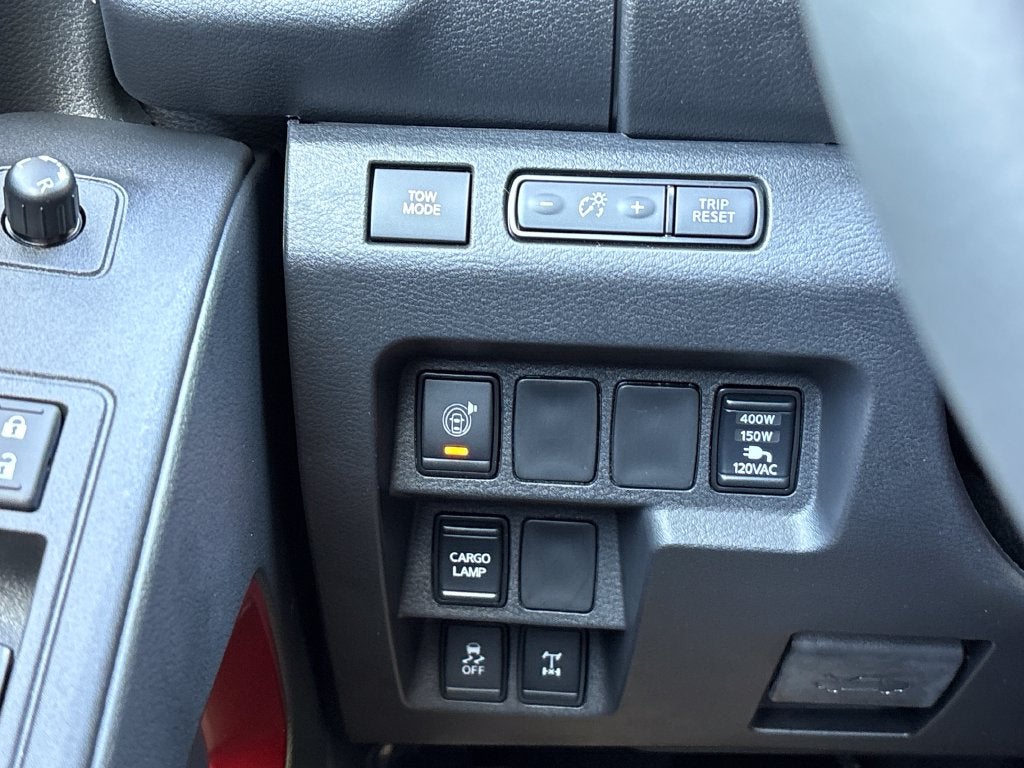 2027 Nissan Frontier Crew Cab PRO-4X®