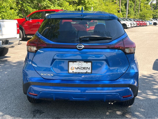 2025 Nissan Kicks Play S
