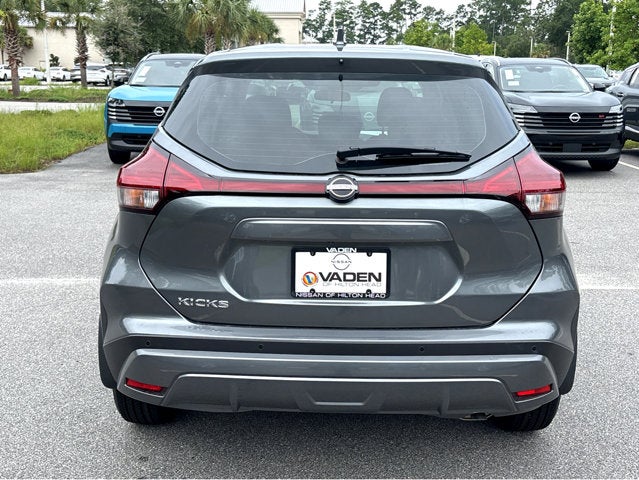 2025 Nissan Kicks Play S