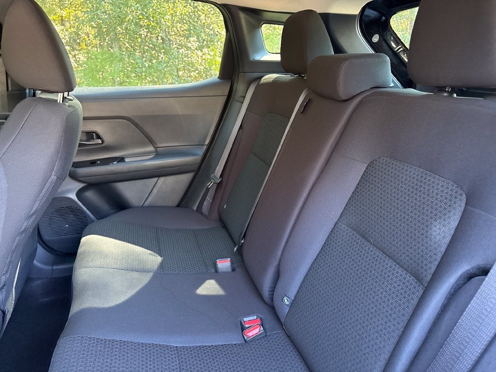 2027 Nissan Kicks S