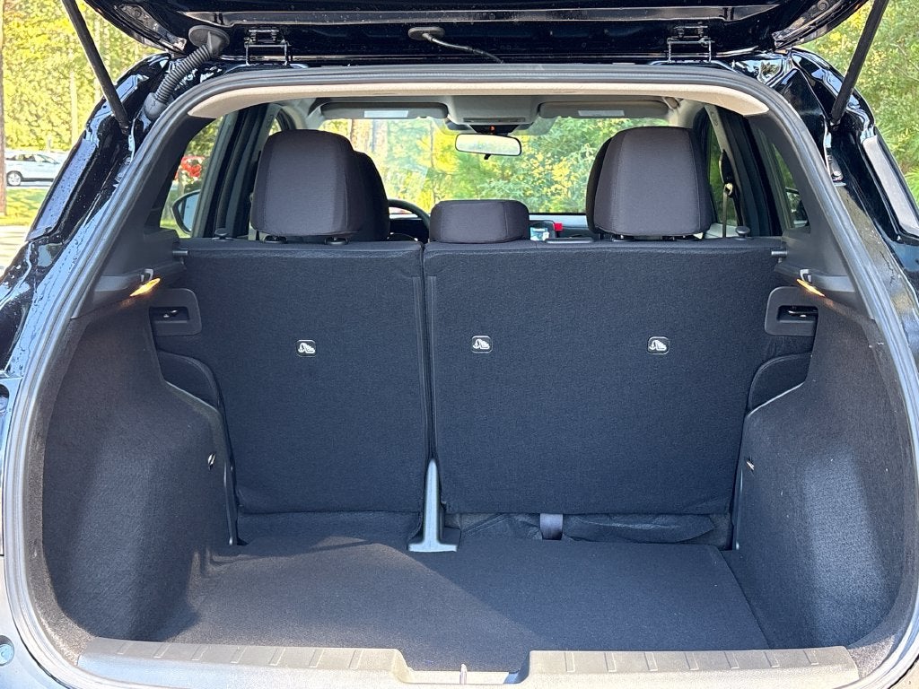 2027 Nissan Kicks S