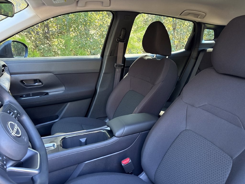 2027 Nissan Kicks S