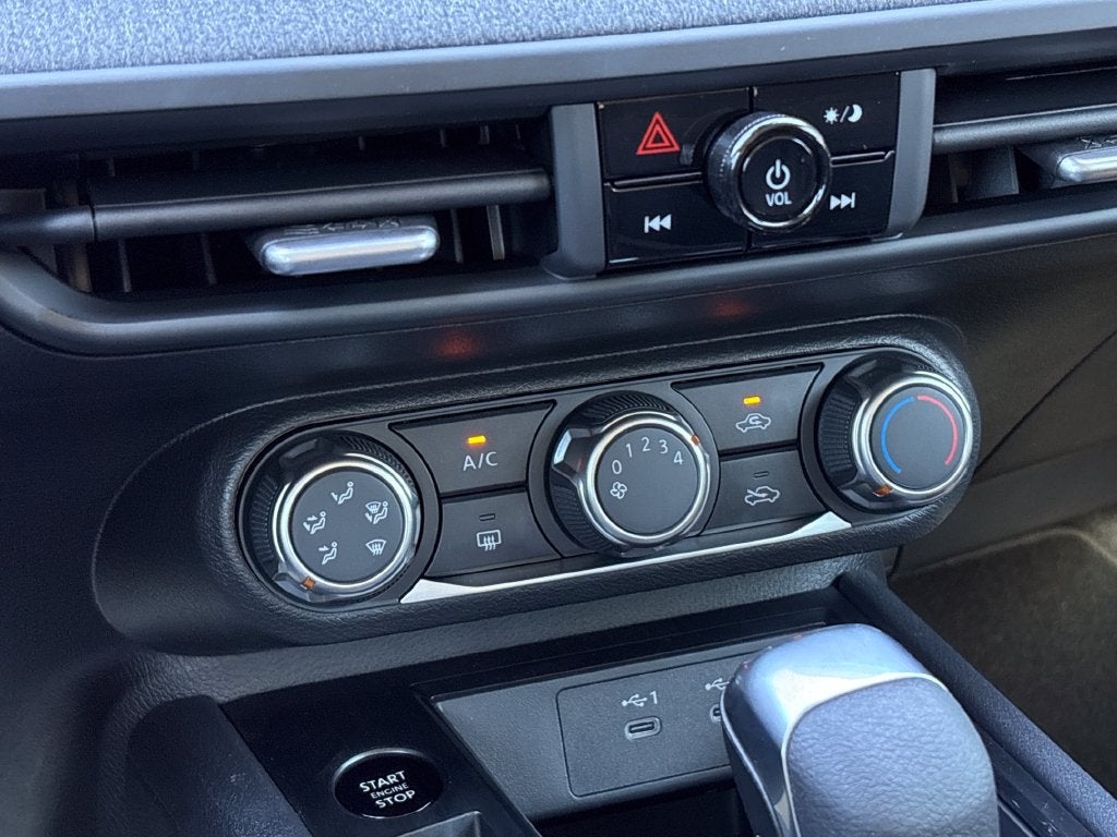 2027 Nissan Kicks S