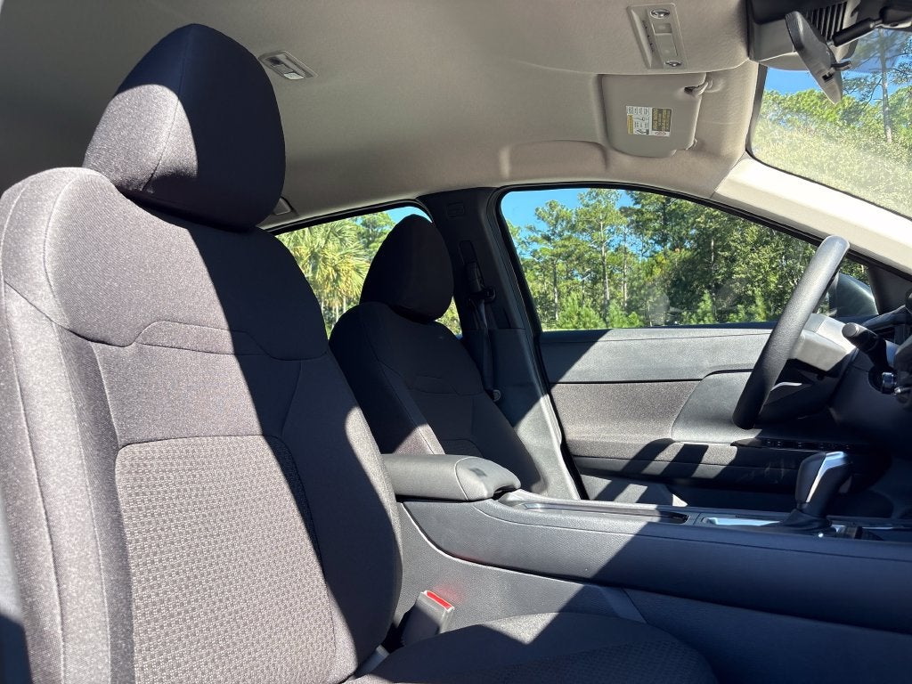 2027 Nissan Kicks S