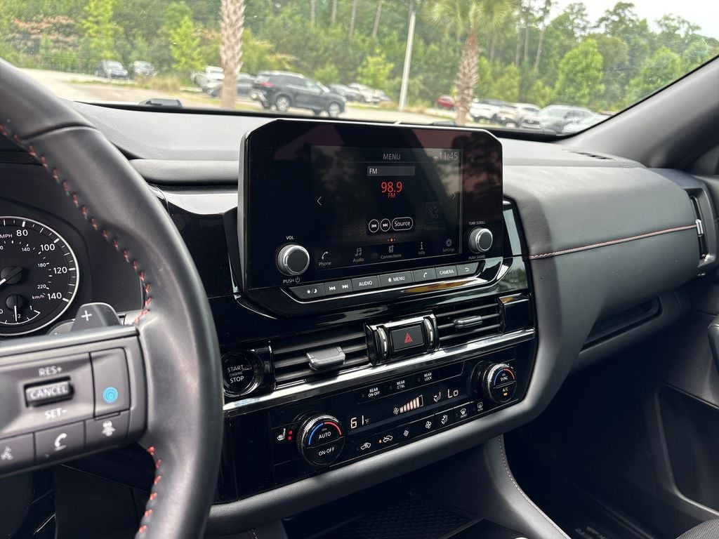 2025 Nissan Pathfinder Rock Creek - Photo 14