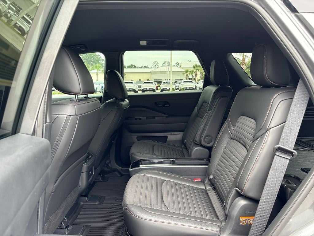 2025 Nissan Pathfinder Rock Creek - Photo 26