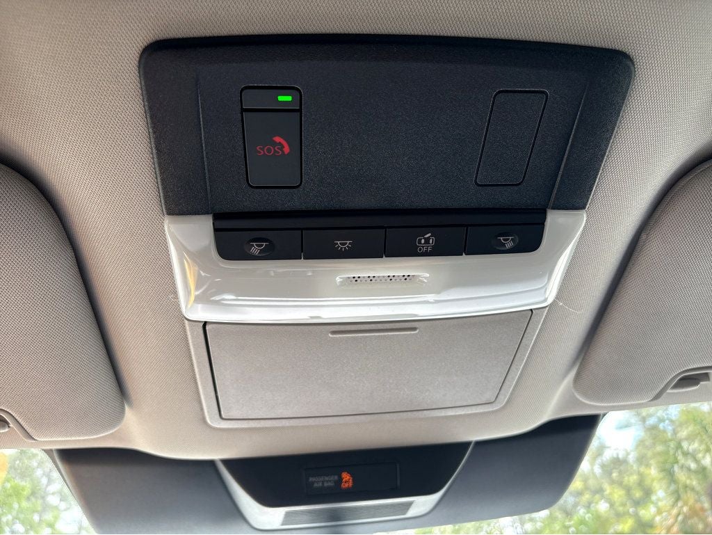 2026 Nissan Pathfinder SV