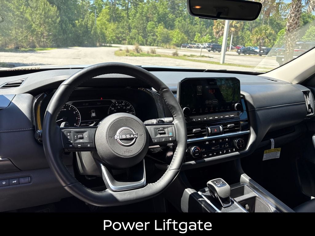 2023 Nissan Pathfinder SL - Photo 10