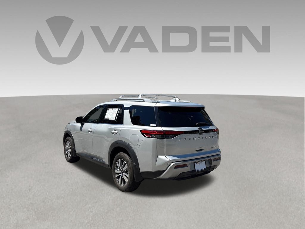 2023 Nissan Pathfinder SL - Photo 23