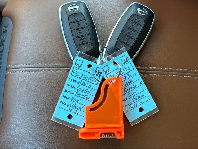 2023 Nissan Pathfinder Platinum