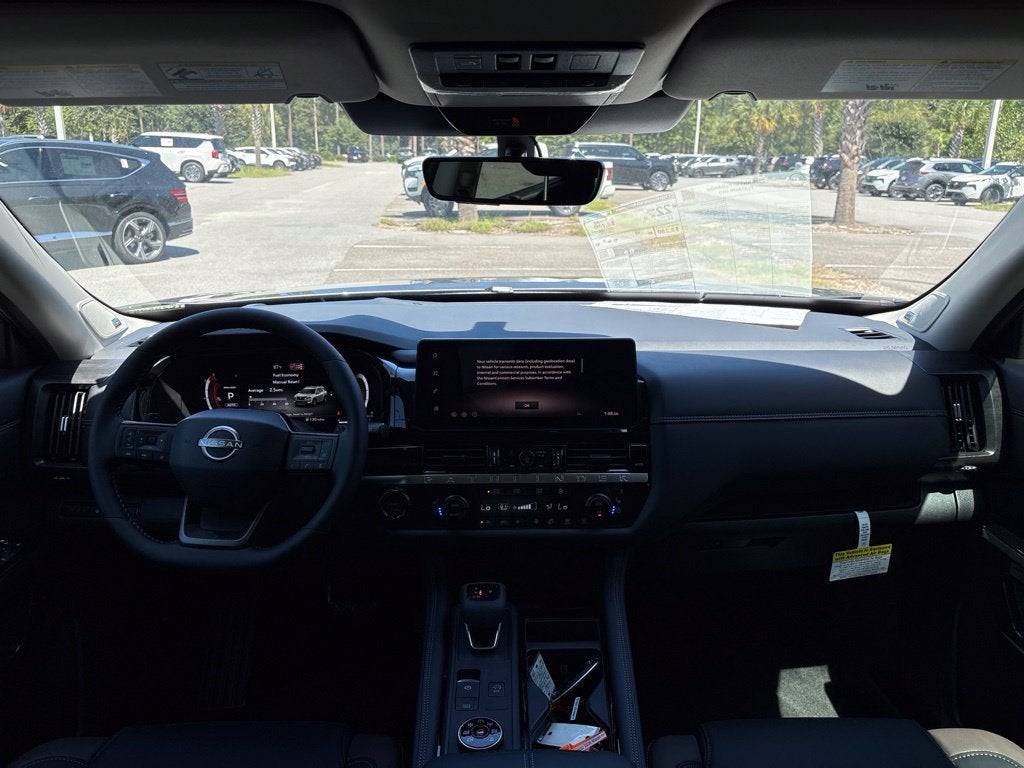 2026 Nissan Pathfinder Platinum