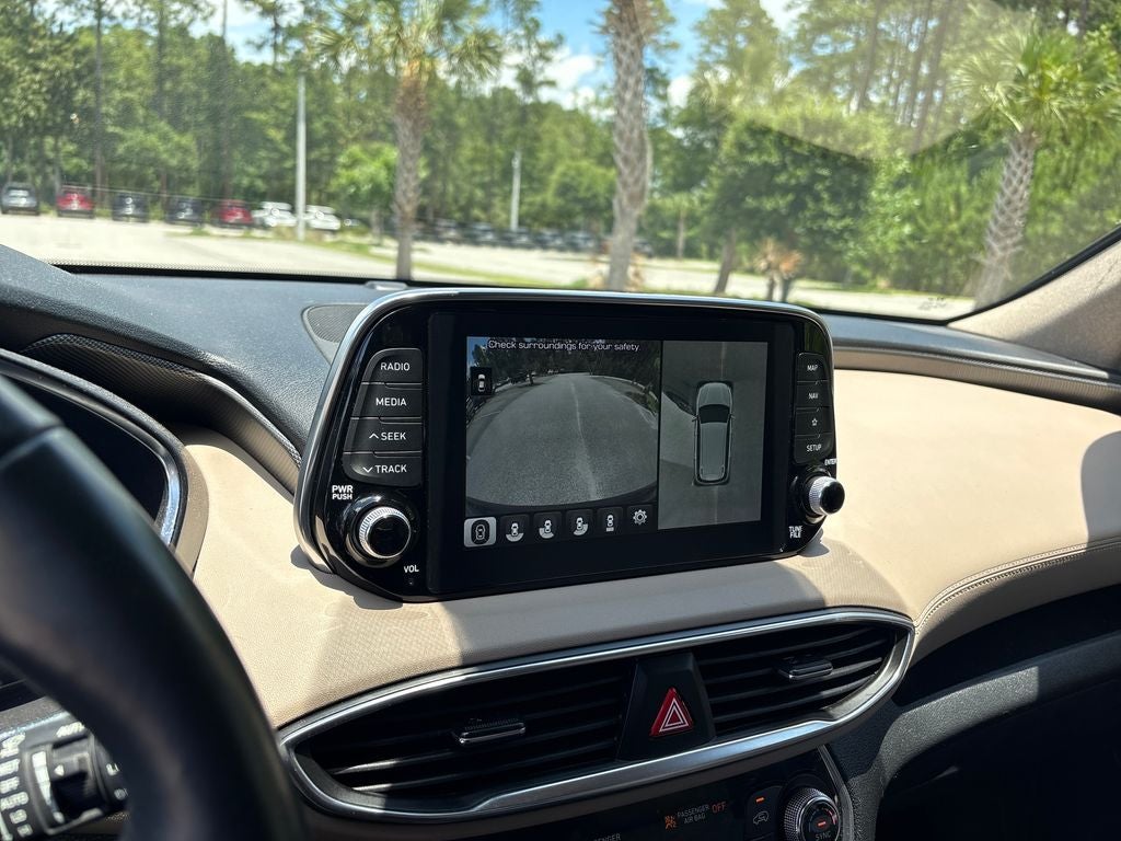2020 Hyundai Santa Fe Limited - Photo 16