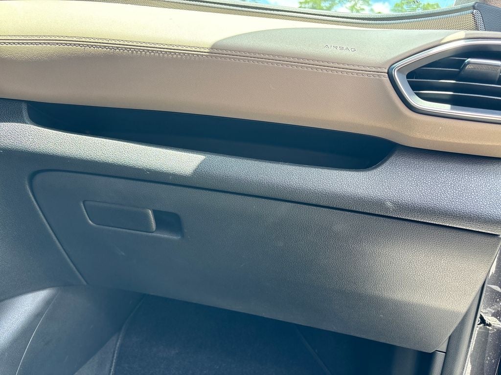 2020 Hyundai Santa Fe Limited - Photo 32