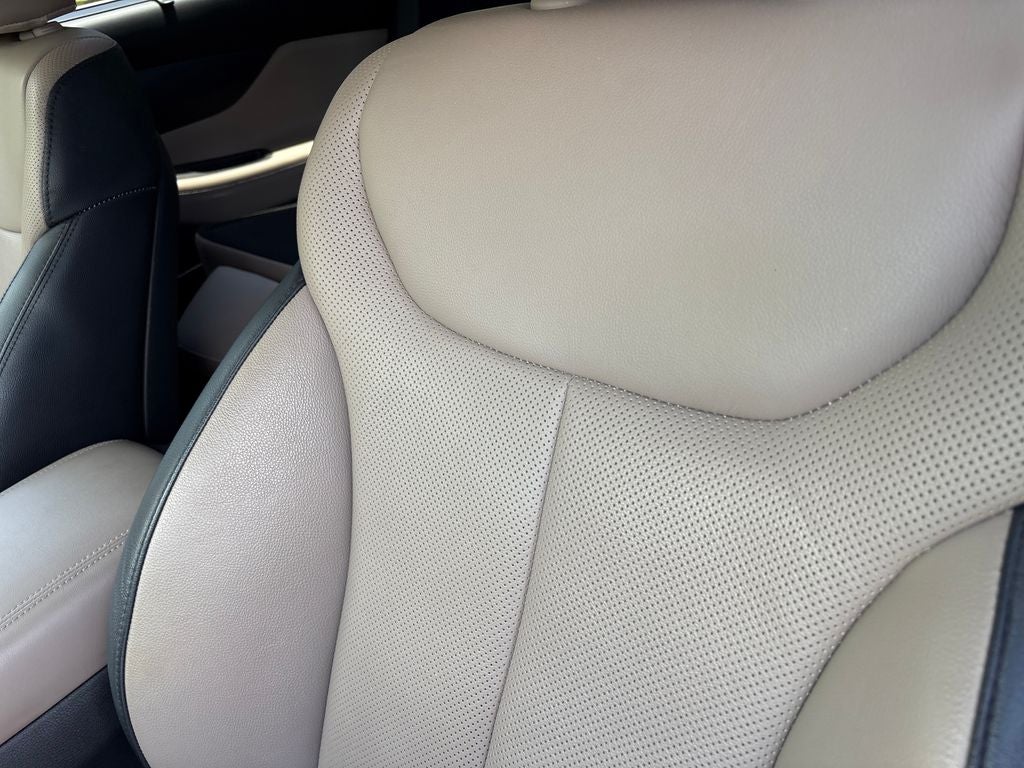 2020 Hyundai Santa Fe Limited - Photo 6