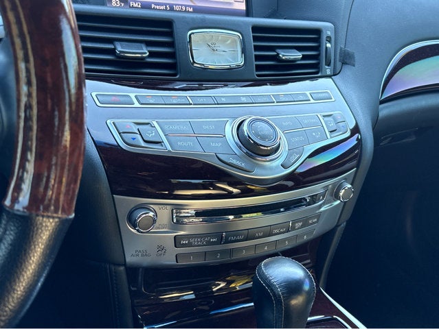 2015 INFINITI Q70 3.7