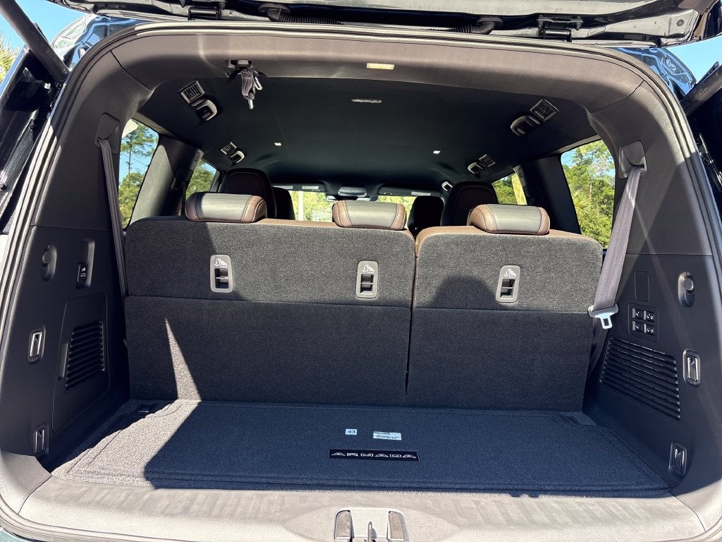 2026 Nissan Armada SL
