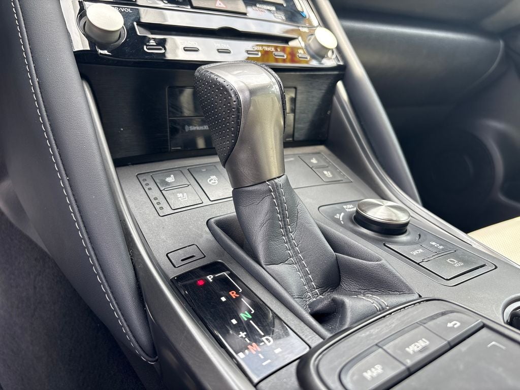 2022 Lexus IS 350 F SPORT - Photo 21