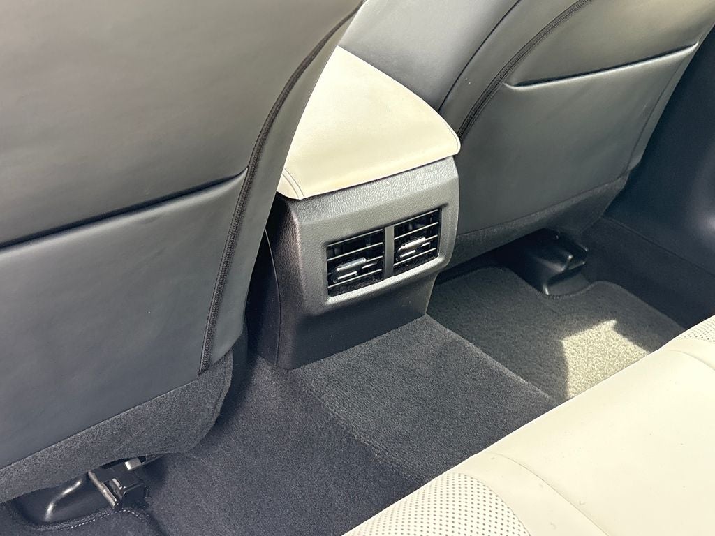 2022 Lexus IS 350 F SPORT - Photo 26