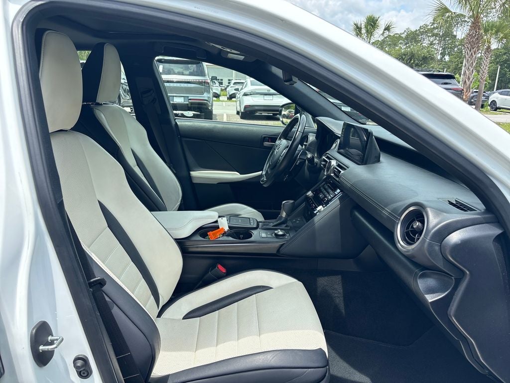 2022 Lexus IS 350 F SPORT - Photo 30